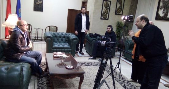 بالصور.. عمر طاهر يقابل فريق ورشة "أ - ب سينما" بالبحيرة   