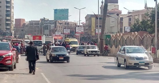 المرور: رفع حطام حادث محور صلاح سالم وسحب السيارات المعطلة من نفق الأزهر