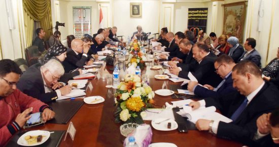 رئيس جمعية رجال الأعمال: أتحدى اثبات وقف تصدير الحاصلات الزراعية لأى دولة