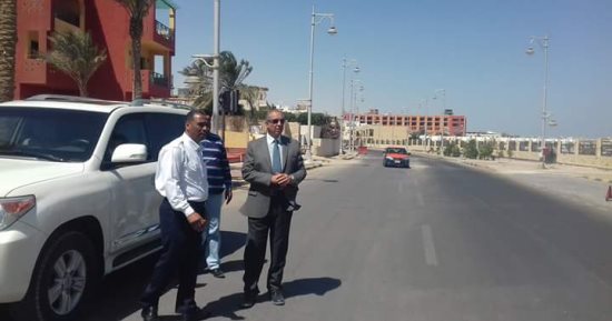 محافظ البحر الأحمر يتفقد أعمال التطوير والتجميل بالغردقة 