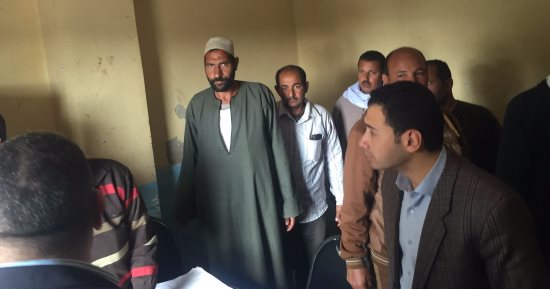 أهالى البحيرة يستغيثون بضباط الرقابة لصرف مستحقاتهم من الأسمدة المدعمة 