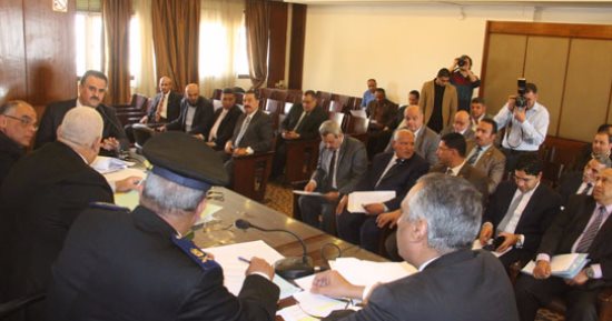 لجنة الاقتراحات بالبرلمان تؤجل قانونى المرور ورعاية ذوى الإعاقة