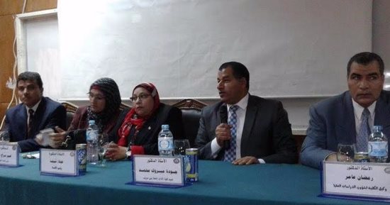 بني سويف الجغرافيا والتاريخ ندوة بكلية الآداب للاحتفال بالعيد القومى 