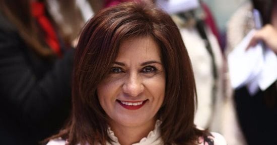 نبيلة مكرم: استعادة العقول المهاجرة والاستفادة من خبراتهم أهم ملفات الوزارة