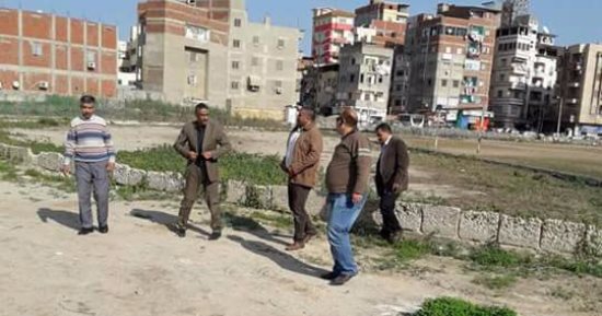 لجنة من وزارة الشباب والرياضة تعاين استاد دمياط تمهيدا لتطويره