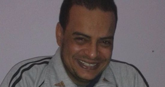 قارئ يطالب بعلاجه على نفقة الدولة بعد تعرضه لحادث أدى لإصابته بشلل رباعى