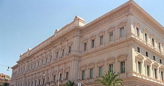 المالية: 18.3% سعر فائدة سندات الخزانة.. وطرح 1.5 مليار جنيه