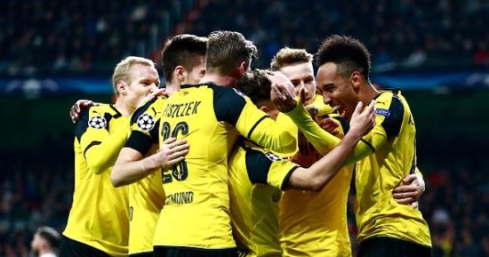 التشكيل الرسمى لمباراة بوروسيا دورتموند وموناكو.. جينتر بديل بارترا