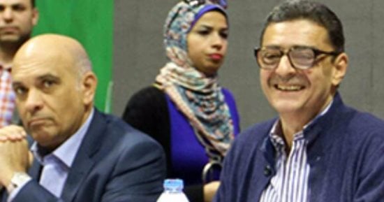 محمود طاهر يستفسر عن "أحوال" الأهلى فى المغرب 