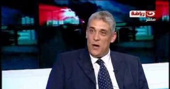 موظفو الأهلى ينتظرون عودة أمين الصندوق من جنوب أفريقيا.. اعرف السبب 