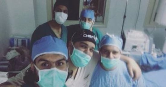  "طب الإسكندرية" تنظم قافلة طبية لأهالى الخارجة بالوادى الجديد