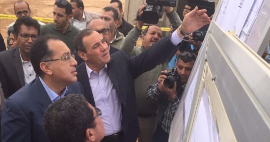 وزير الإسكان: الانتهاء من المرحلة الأولى لمحطة تحلية "نبق" آخر يونيو