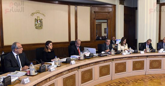الحكومة تناقش اليوم الموازنة العامة للدولة فى اجتماع المجموعة الاقتصادية 