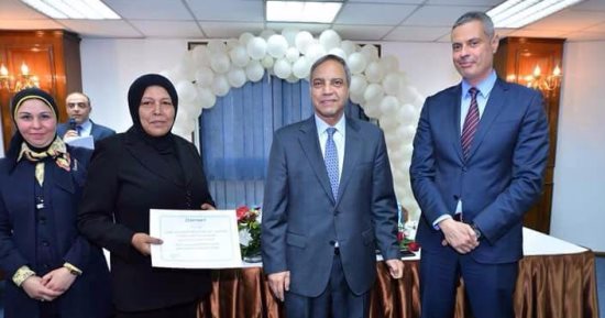 "مصر للطيران" تكرم ٣٣ سيدة من العاملات بالشركة فى حفل الأم المثالية