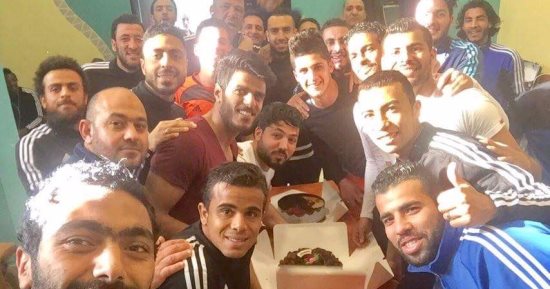 المقاصة يحتفل بانضمام أحمد الشيخ للمنتخب