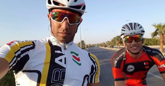 وفد من وزارة الرياضة يستقبل جثمان بطل الدراجات فى مطار القاهرة