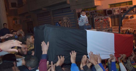  جنازة شعبية ضخمة بالدقهلية لشهيد كمين الغاز 