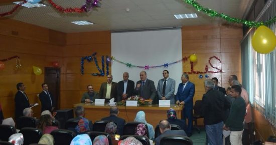 مطار القاهرة يكرم 22 أم مثالية فى احتفالية عيد الأم