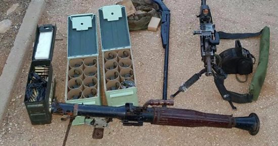 القبض على 3 فلسطينيين يبيعون أسلحة ثقيلة مسروقة من الجيش الإسرائيلى