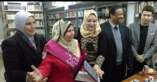 بالصور.. معهد الإذاعة والتليفزيون يحتفل بعيد الأم بتكريم الأمهات
