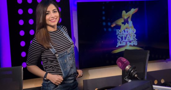 سارة النجار تقدم "أجمد 7 الساعة 7" بسبب إجازة جيهان عبد الله