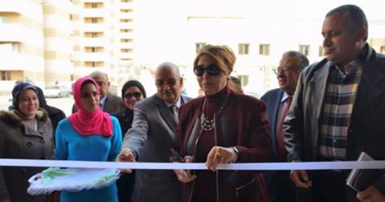 نائب محافظ الإسكندرية تفتتح معرض الصناعات الصغيرة والمرأة المعيلة