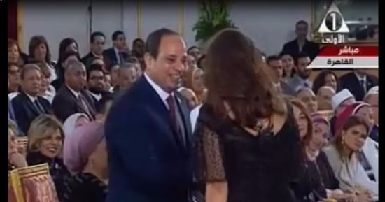 بالفيديو.. الفنانة أنغام تغنى "نص الدنيا" فى يوم المرأة المصرية