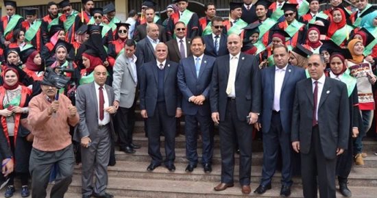 محافظ الغربية يحضر حفل تخريج الدفعة ٣٢ بحقوق طنطا