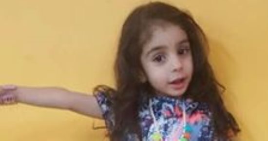 "رانسى" طفلة مصابة بضعف فى عضلة القلب.. ووالدها يناشد "الصحة" لعلاجها