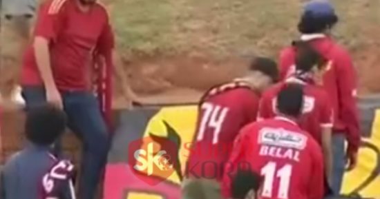 بالفيديو.. "سوبر كورة" ينفرد.. هؤلاء من اعتدوا على لاعبى الزمالك بالمطار