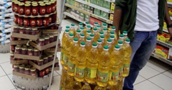 نيابة قنا تحقق فى استيلاء 49 تاجر تموينى على سلع مدعمة بـ7.5 مليون جنيه