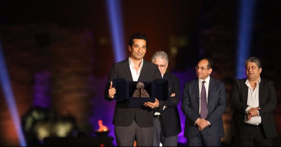 تأكيدا لانفراد اليوم السابع عمرو سعد أفضل ممثل بمهرجان الأقصر