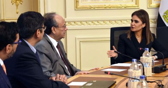 سحر نصر: بدء التفاوض مع البنك الدولى على الشريحة الثالثة بقيمة مليار دولار