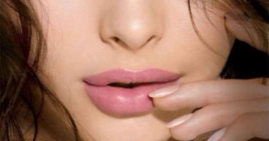تخلصى من تجاعيد شفتيكى باستخدام فاكهه "البابايا"