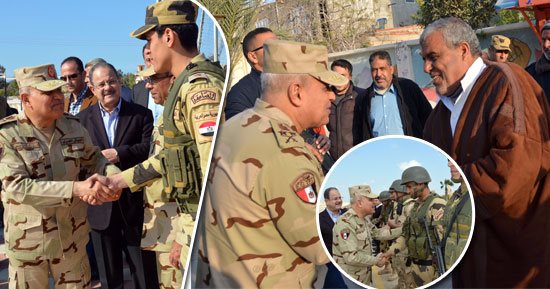 وزير الدفاع يلتقى مقاتلى المنطقتين الغربية والجنوبية ويكرم عددا من المتميزين