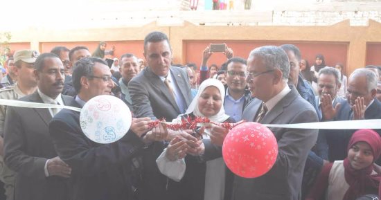 محافظ المنيا يفتتح عدداً من المشروعات الخدمية بمركزي سمالوط ومطاى 