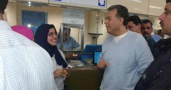 وزير النقل يتفقد المترو بعد زيادة سعر التذكرة.. ويؤكد: الركاب متفهمة الوضع