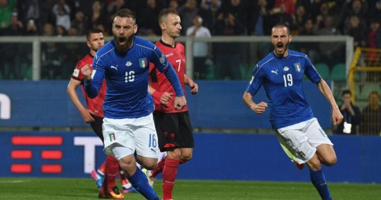 تصفيات المونديال.. إيطاليا تقهر ألبانيا وشغب الجماهير فى مباراة عصيبة 