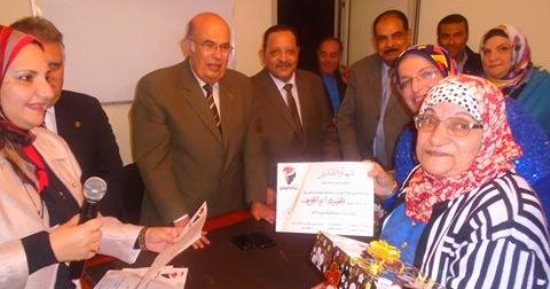 حزب حماة الوطن بالإسكندرية ينظم حفلا لتكريم الأمهات المثاليات