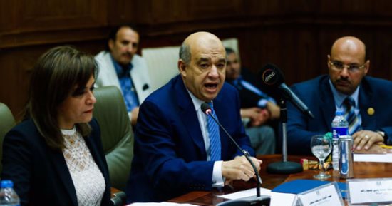 وزير السياحة أمام البرلمان: مليار دولار حجم الإيراد السياحى فى آخر 3 أشهر