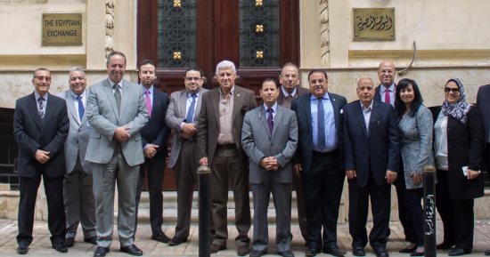 قصة "بورصة الإسكندرية" بعد إعادة تجديد المبنى.. تاريخها يعود لعام 1883.. تعد واحدة من أقدم بورصات العالم.. أول صفقة تمت بها فى 1885 على مقهى أوروبا السكندرى.. ومحمد عمران: كانت من أهم الأسواق الآجلة