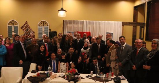 بالصور.. مأدبة المحبة تحبط محاولات الوقيعة بين المسلمين والأقباط بأمريكا