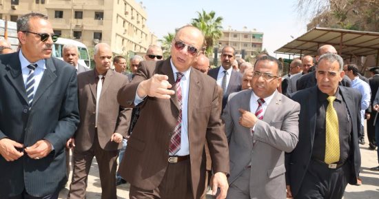 محافظ القاهرة يتفقد شون تخزين القمح بالسلام قبل بداية موسم التوريد