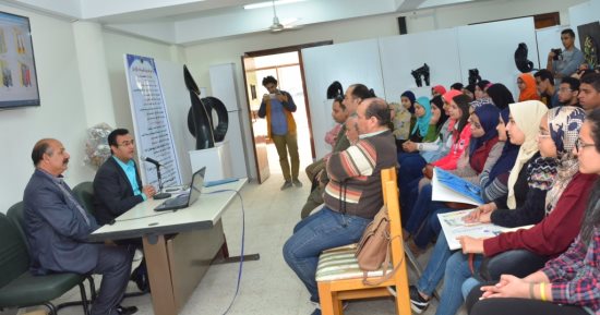 "الفنون الجميلة فى مصر قرن من الإبداع" اولى ندوات كلية الفنون الجميلة بأسيوط