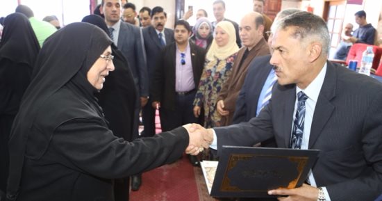 بالصور.. المنوفية تنظم احتفالا لتكريم الأمهات المثاليات على مستوى المحافظة