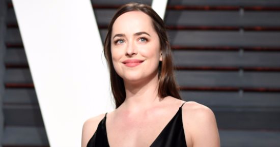 داكوتا جونسون بطلة النسخة الجديدة من فيلم الرعب الكلاسيكى Suspiria