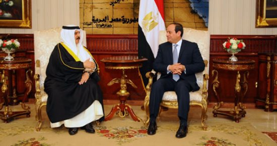 سفير البحرين بمصر: زيارة السيسي للمملكة ترجمة حقيقية لعلاقات أخوية متميزة