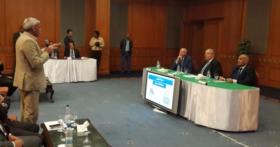 السكرتير العام المساعد السابق لأسوان يشكو استبعاده لوزير التنمية المحلية
