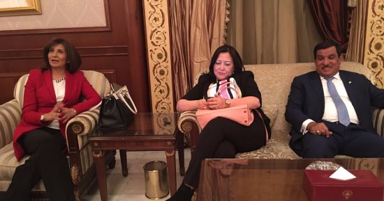 وزيرة الهجرة تصل للكويت لبحث أوضاع الجالية المصرية ومشكلات المعلمين المصريين