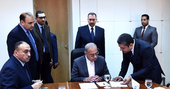 بالصور.. رئيس الوزراء يتفقد مركز معلومات المجلس لمتابعة سير العمل به